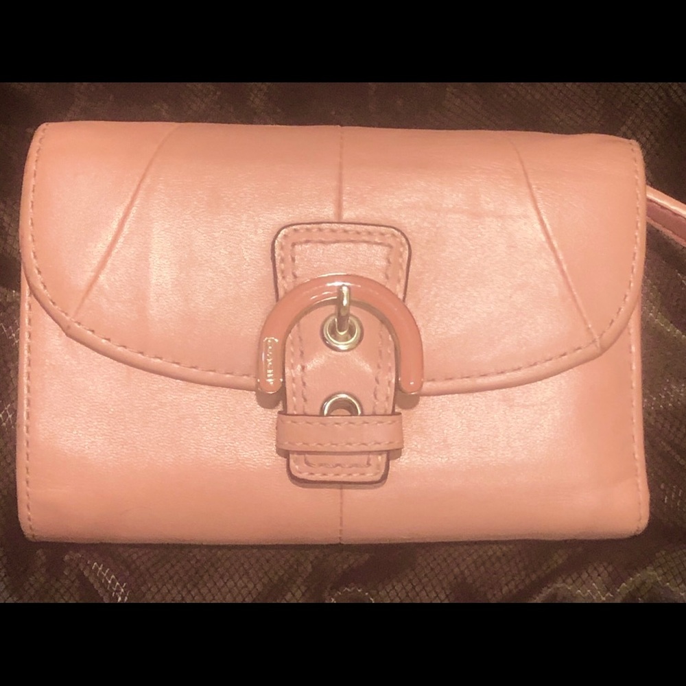Tri-fold pink coach leather wallet 5”x4”x11”